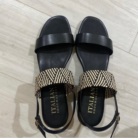 BEAUTIFUL ITALIAN HEELED SANDALS! WOMENS SIZE 10 - Picture 1 of 2